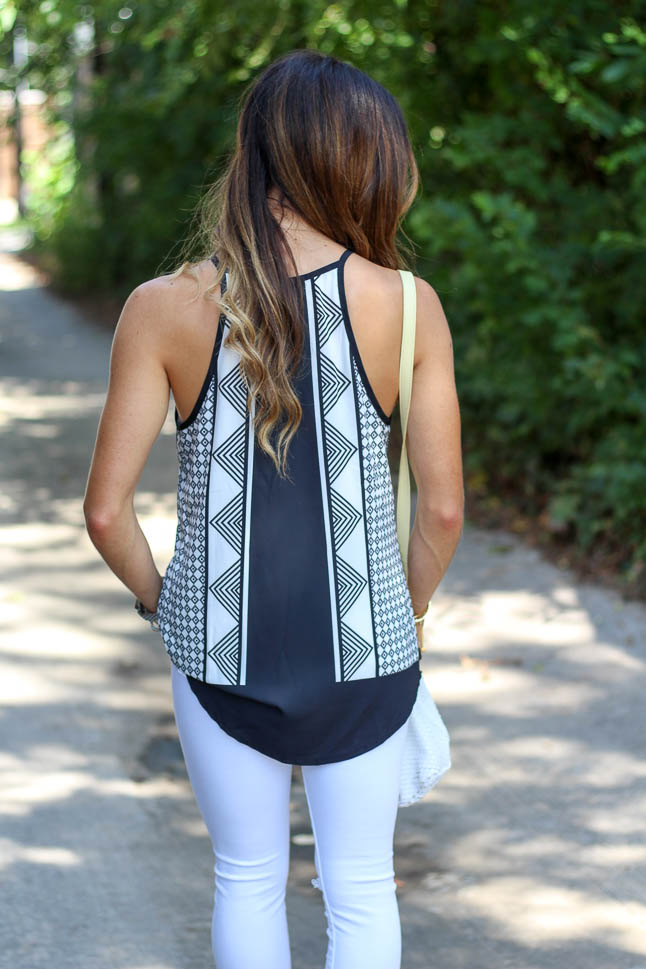 Black and White Top | adoubledose.com