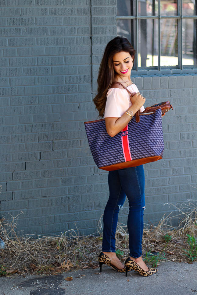 The Perfect Tote with Barrington Gifts | adoubledose.com
