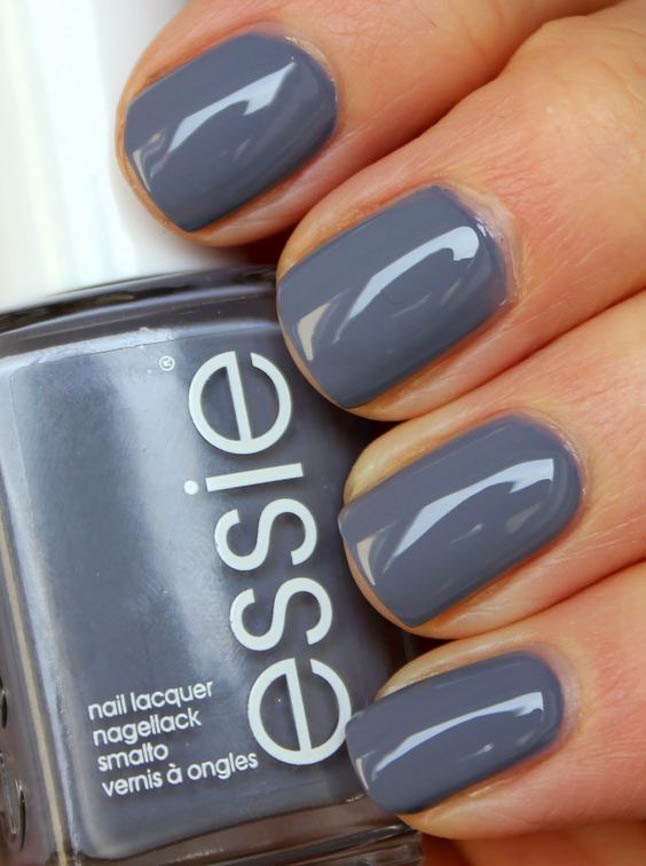 fashion and lifestyle bloggers alexis belbel and samantha belbel share their favorite fall nail colors : Essie Petal Pushers