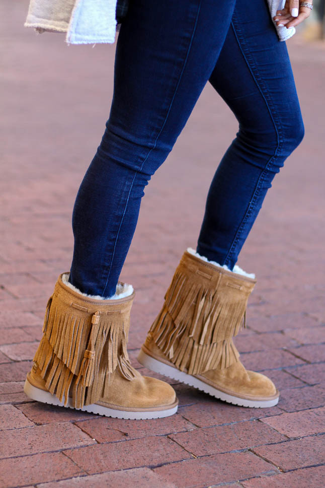 Cozy in Fringe | adoubledose.com