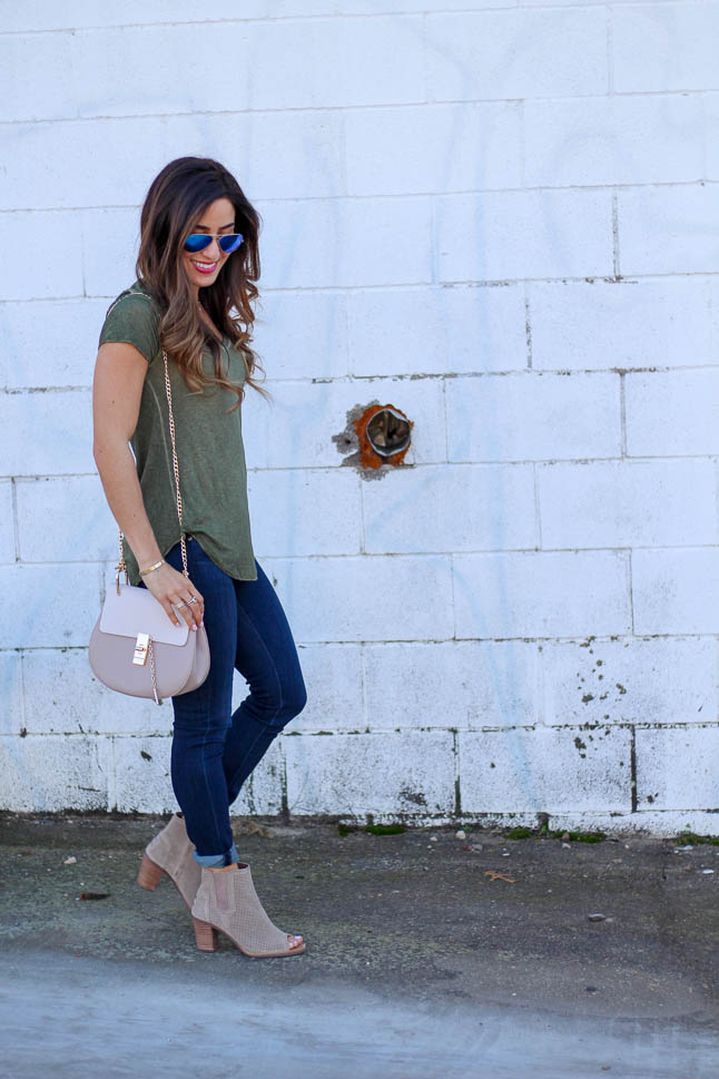 How To Dress up a Basic Tee + Jeans | adoubledose.com
