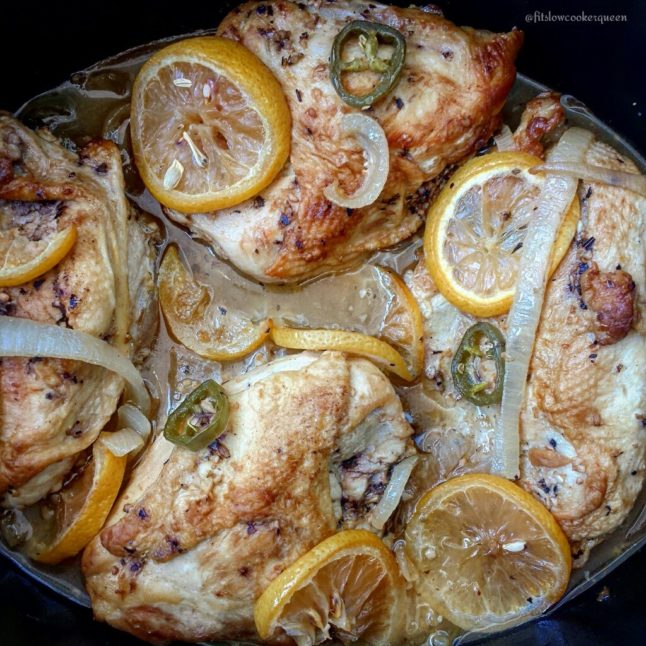 Slow Cooker Garlic Citrus Chicken - Double Dose of Fitness | adoubledose.com