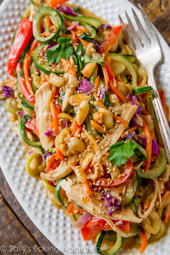Peanut Thai Zucchini Noodles- A Double Dose of Fitness | adoubledose.com