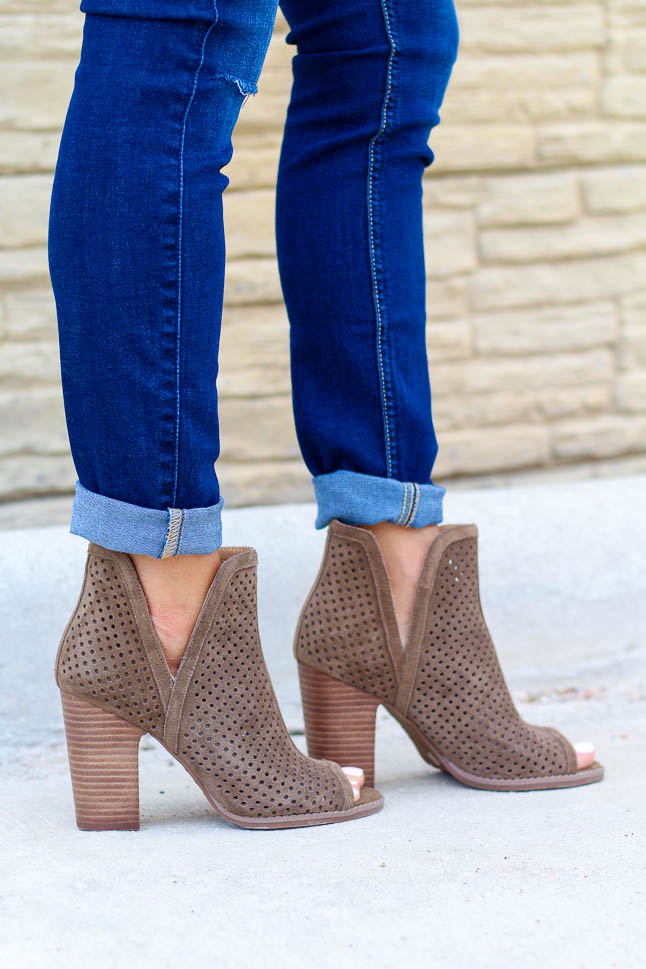 Styling Shoes For Fall | adoubledose.com