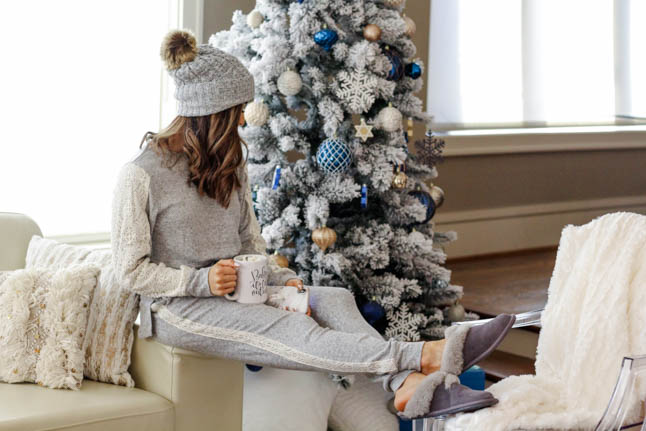 Cozy For The Holidays At Home | adoubledose.com