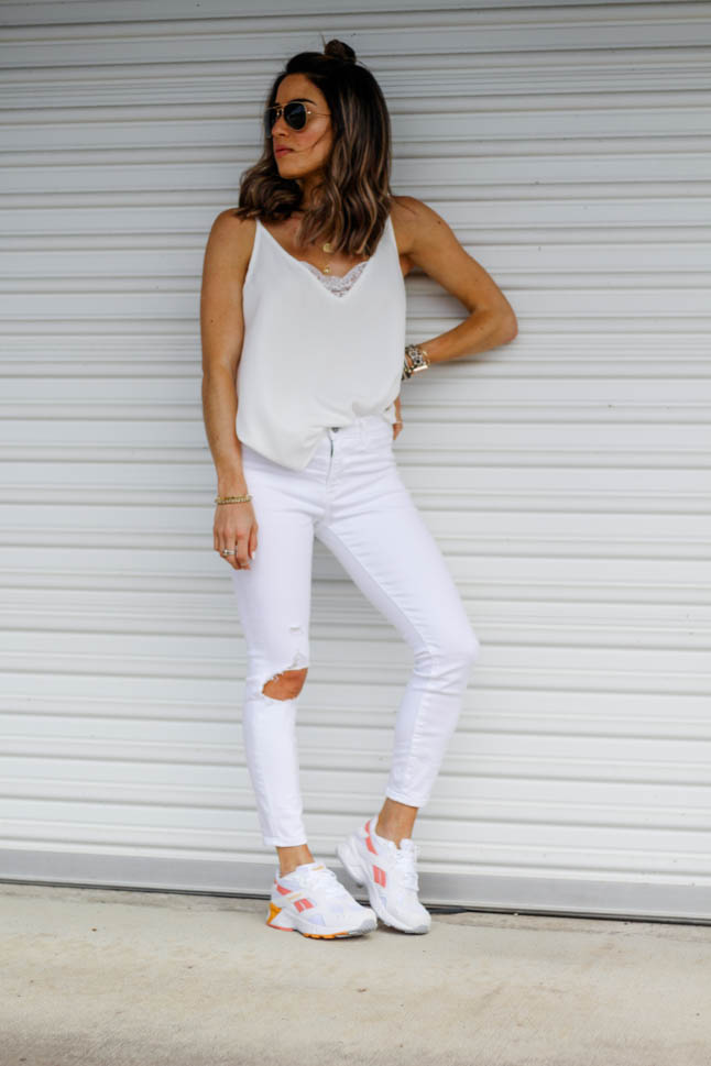 How To Style White Sneakers | adoubledose.com
