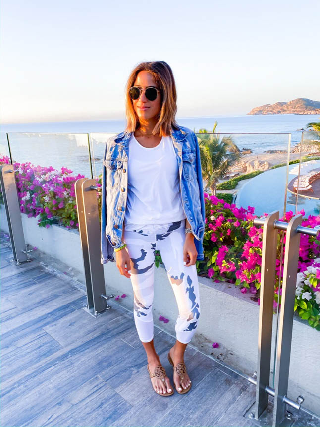 lifestyle and fashion bloggers alexis and samantha belbel share their experience and stay at Grand Velas Los Cabos Resort and the wellnessing getaway retreat | adoubledose.com