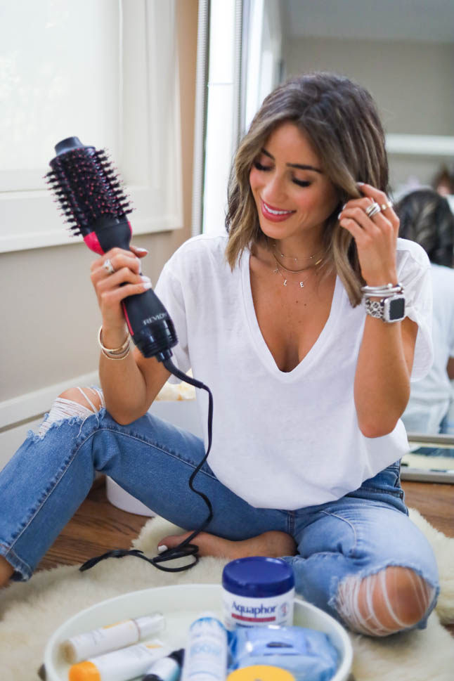 lifestyle and fashion blogger alexis belbel shares her Everyday Beauty Staples + Routine From Walmart: aquaphor, neutrogena makeup remover towelettes, revlon hair brush dryer and more | adoubledose.com