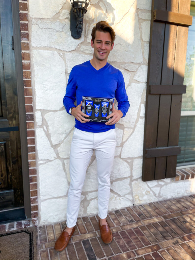 lifestyle and fashion blogger samantha belbel shares a men's gift idea from Nordstrom: Jack Black men's shaving kit that is perfect for any man in your life. Wearing spanx faux leather leggings with pink tunic sweater and combat boots.