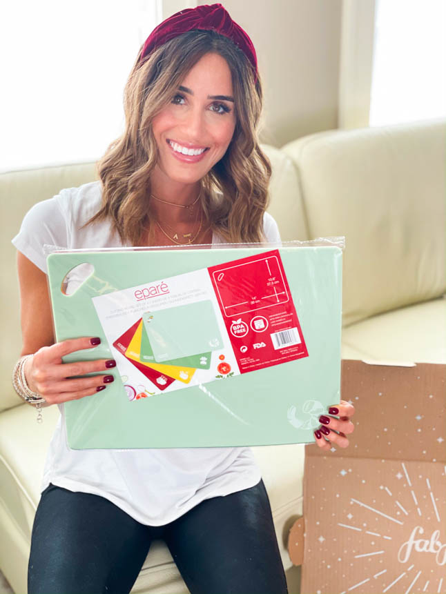 alexis and samantha belbel share their review of the FabFitFun winter box subscription and all the items in it | adoubledose.com