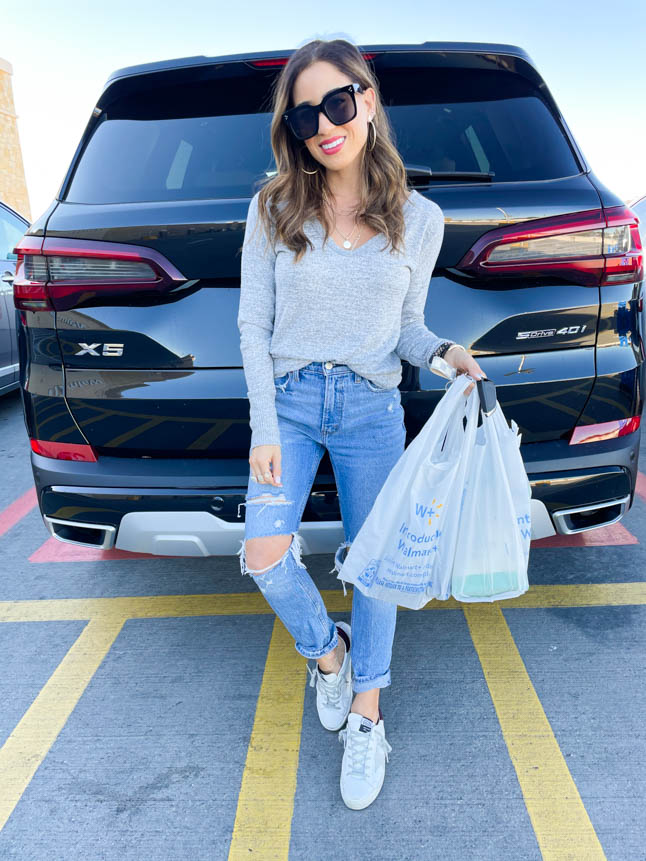 lifestyle and fashion blogger samantha belbel shares how she uses Walmart Grocery Pickup and Delivery to get groceries for the week and how much she saves vs Kroger and a recipe for a festive new years eve fruit plate| adoubledose.com